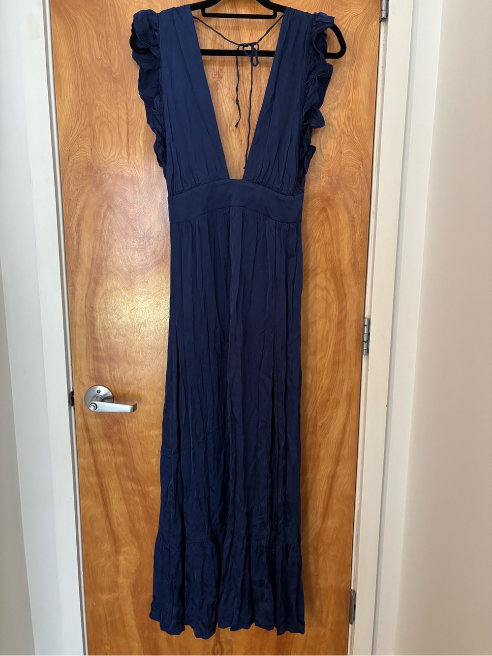 STILLWATER What If Maxi Dress Deep V Navy Maxi Dress with Thigh Slit Size Large - Picture 4 of 12